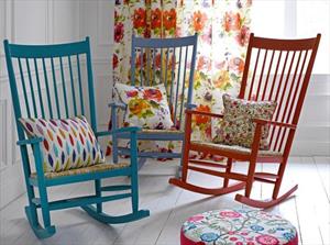 ROCKING CHAIR
